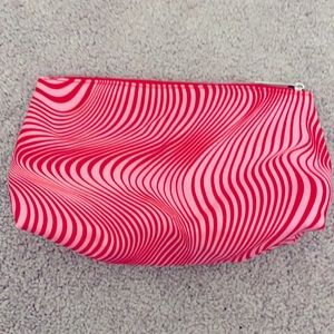 NWOT - Clinique Pink & Red Swirl Cosmetic Bag/Clutch 9X6”